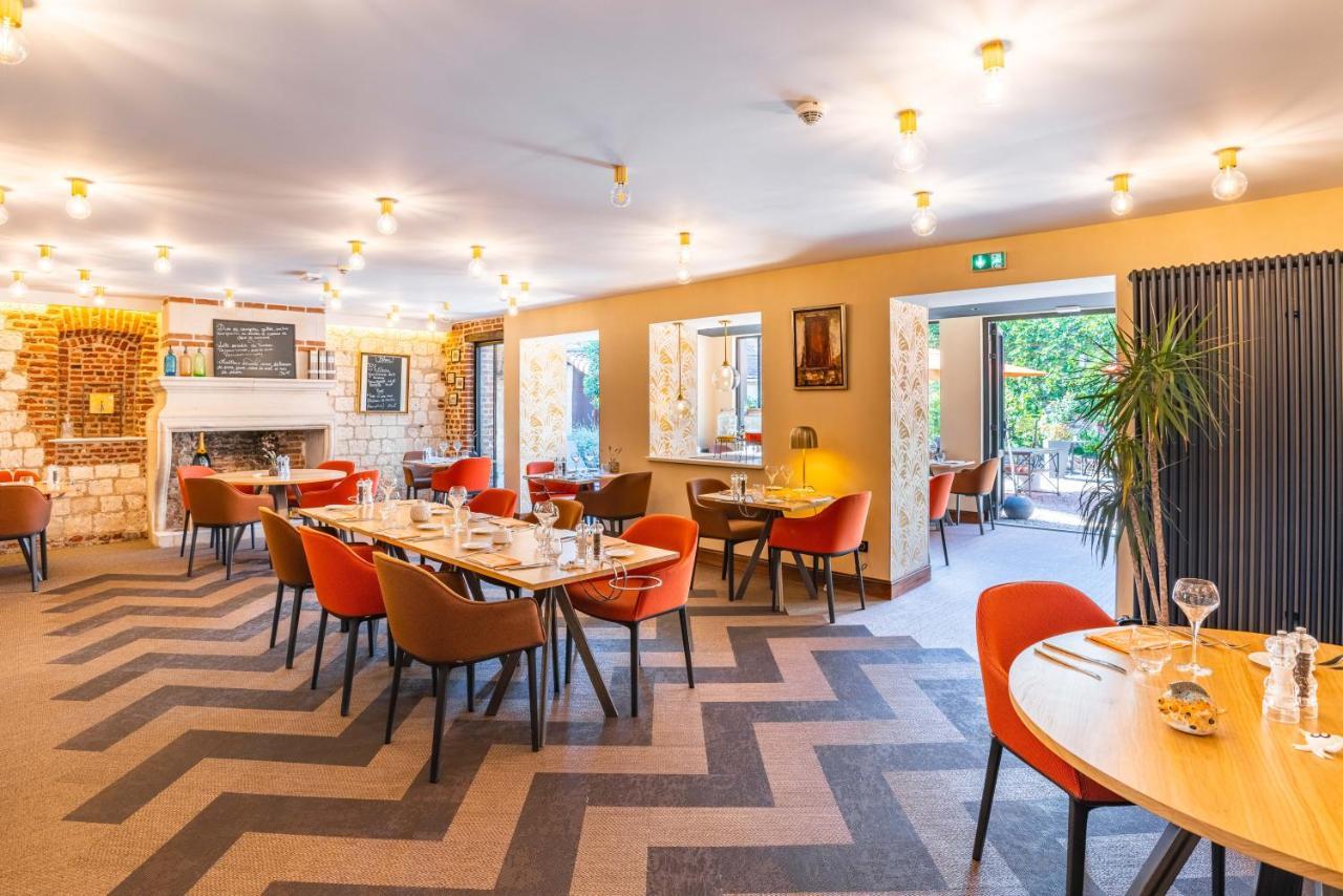 Logis Hotel & Restaurant - Les Hauts De Montreuil Montreuil  Εξωτερικό φωτογραφία